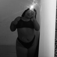 masteryandrea অফলাইন চ্যাট রুম