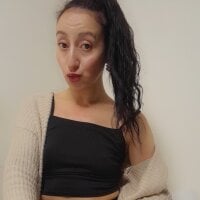 Oriana111 webcam