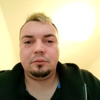 UselessBelief15 webcam