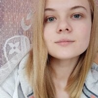 ReginaCherryn Offline chat-huone