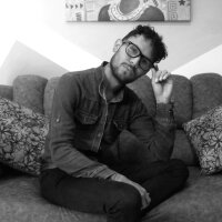 JohnnyCute_'s Offline Chat Room