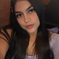 Blue_Stormi_ Adlı Modelin Çevrimdışı Sohbet Odası