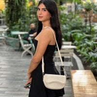 Alexa_Henao webcam
