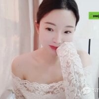 Baby-weiweiLive Webcam