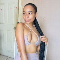 CloeJohn696's Offline Chat Room