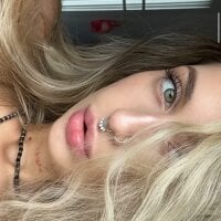 _Kiss_me_hard_ webcam