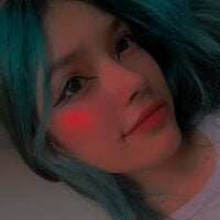 AlliciaKim webcam model