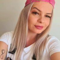 AnyaRose webcam