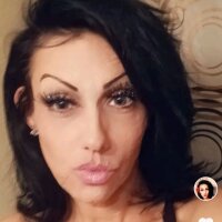 Rochellewhyte's Profile Pic
