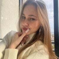 HaeDewey webcam model