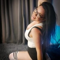 CassandraChaos webcam model