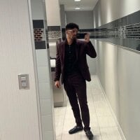 zooming101's Avatar Pic