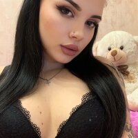 Enchantrexxx's Offline Chat Room