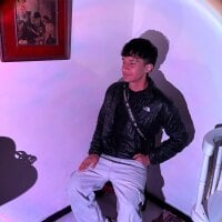 julian08hot