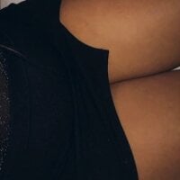 moreninha_amais webcam model