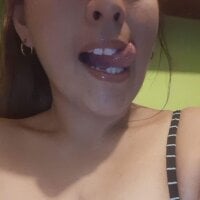 LunaDiaz81's Offline Chat Room