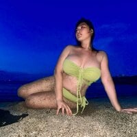 ohhqueenlove webcam