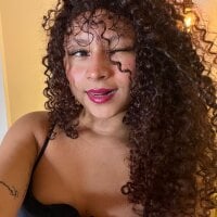 Sofiapassionne webcam model