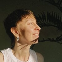 daniellia_ model avatar