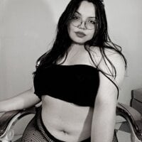 Curvy_Queen_b model avatar
