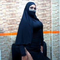 Halima_Solis' Offline Chat Room