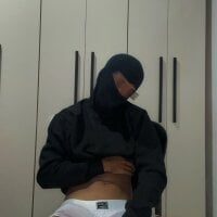 Hornywolf77Live Webcam