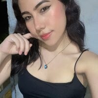Emma_Gianolli webcam