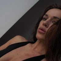 EvaNinhow офлайн чат стая