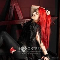 The_Foxtress' Offline Chat Room