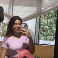 emely_lee_