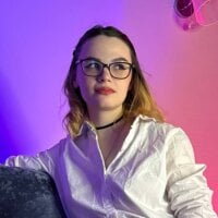 Anya_love9's Offline Chat Room