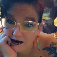 mysteriousfairy's Offline Chat Room