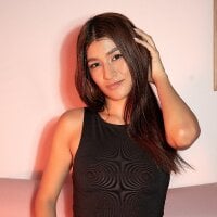 Ginni_charlotte webcam model