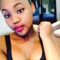 ItsMsBankss02 webcam model