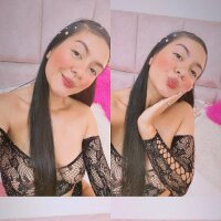 Cloe_Connor's Offline Chat Room