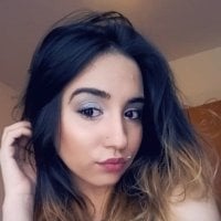 IzabellaSexyBunnyy's Offline Chat Room