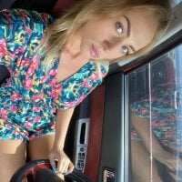 Viktoria7's Offline Chat Room