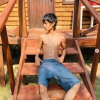 Leo_chxvezLive Webcam