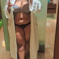 CurvyKay96's Profile Pic