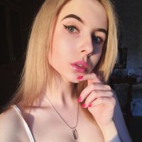 ErinEuphorie's Offline Chat Room