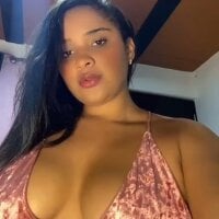 sararose2001's Avatar Pic