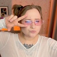 NaomiDesire_ webcam model