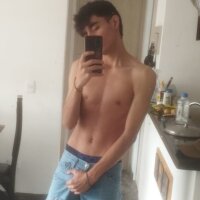 yohel_allan_hot99 webcam