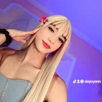Alejandra_Kiis webcam