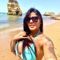 EmelyRogers' Avatar Pic