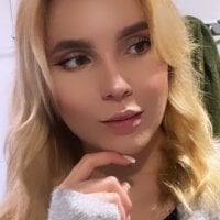oopssexy_'s Offline Chat Room