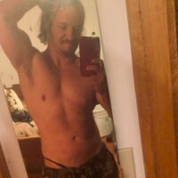 SlenderTruelove0's Avatar Photo