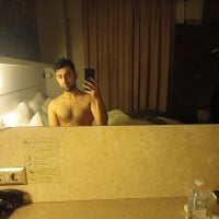 Arslan7485 webcam