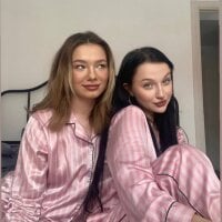 pussypowvv's Offline Chat Room