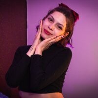 sophie_blaake webcam model